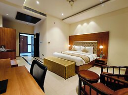Mayur Hotel & Resort