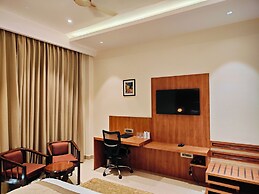 Mayur Hotel & Resort