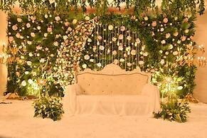 Mayur Hotel & Resort