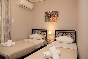 Ariadni s Athenian Apartment