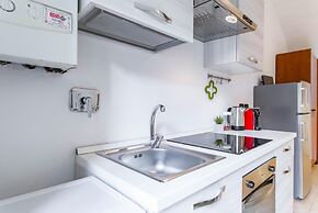 Corte d Appello Rooms MED