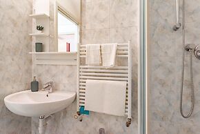 Corte d Appello Rooms MED