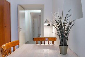 Corte d Appello Rooms MED