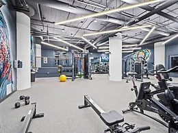 CozySuites at First Avenue