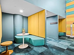 CozySuites at First Avenue