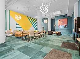 CozySuites at First Avenue