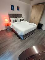 Charming 3-bed Apartment in London