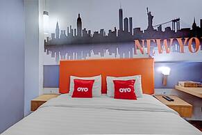 Super OYO Capital O 3905 Graha 100 Guest House Syariah