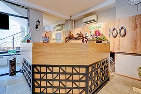 Super OYO Capital O 3905 Graha 100 Guest House Syariah