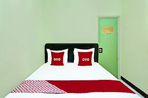 OYO 2708 Hotel Kemuning Syariah
