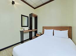 OYO 2708 Hotel Kemuning Syariah