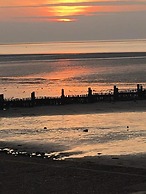 Heacham 2 bed Superior Caravan With Pets go Free