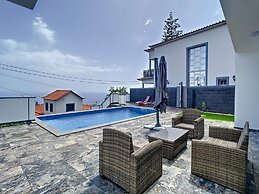 Casa Teixeira by Atlantic Holiday