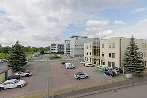 Studios 216 Jerozolimskie Ave by Renters