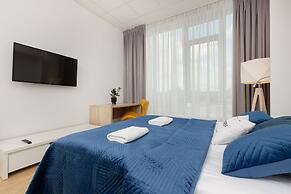 Studios 216 Jerozolimskie Ave by Renters