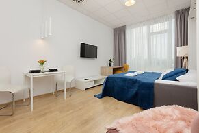 Studios 216 Jerozolimskie Ave by Renters