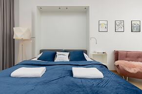 Studios 216 Jerozolimskie Ave by Renters