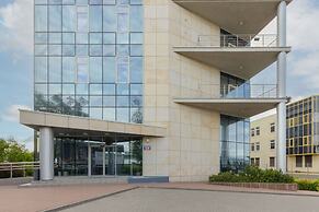 Studios 216 Jerozolimskie Ave by Renters