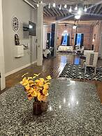 Queen G Investments 1 Bedroom Apts by RedAwning