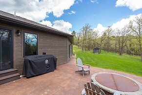 Larkspur Hills 5 BR Villa with Hot Tub