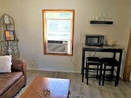 The Midvale Cottage 1 Bedroom Cottage