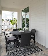 Beautiful New Build - 450 Palermo 4 Bedroom Home by RedAwning