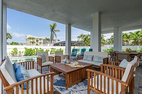 Beautiful New Build - 450 Palermo 4 Bedroom Home by RedAwning