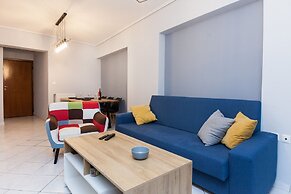 Home Away from Home 2 Bd Apt in Zografou