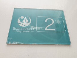 2 Beach View @ Beaconsfield House