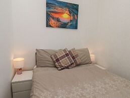 2 Beach View @ Beaconsfield House