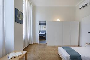 Cairoli Stylish Apartment by Wonderful Italy