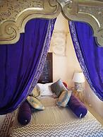 Riad Dar El Caid. Palais Siecle XIV