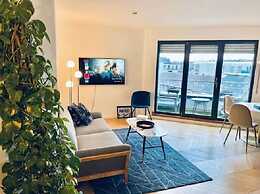 Luxury 1 bed. in Center Terrace&Parking