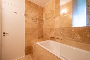 The Moorgate Collection