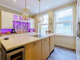 Kingslanding Spa & Holiday Home