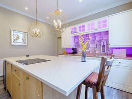 Kingslanding Spa & Holiday Home