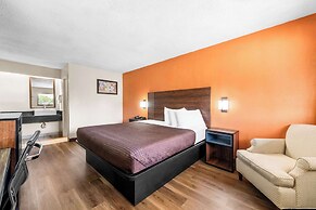 Econo Lodge Charlotte Airport