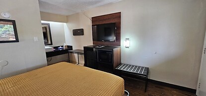 Econo Lodge Charlotte Airport