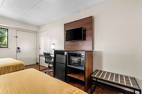 Econo Lodge Charlotte Airport