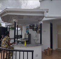 Mkamiti Villa Airport Hotel