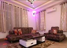 Mkamiti Villa Airport Hotel