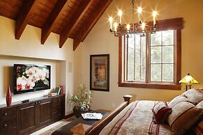 Headwaters Private Residences at Eagle Ranch Resort