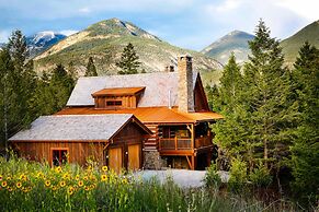 Headwaters Private Residences at Eagle Ranch Resort