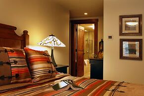 Headwaters Private Residences at Eagle Ranch Resort