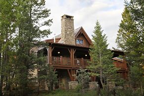 Headwaters Private Residences at Eagle Ranch Resort