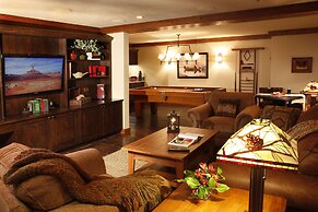 Headwaters Private Residences at Eagle Ranch Resort