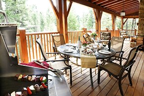 Headwaters Private Residences at Eagle Ranch Resort