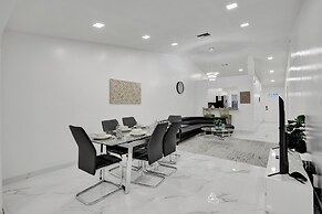 The Lake House in Fort Lauderdale