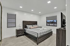 The Lake House in Fort Lauderdale