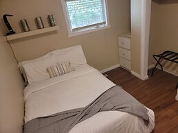 Family House with Httb Playgr BBQ Firept